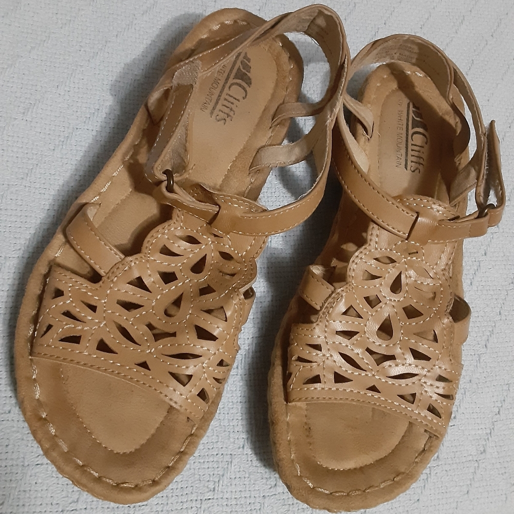 Cliffs White Mountain Sandals- Women's 6.5M